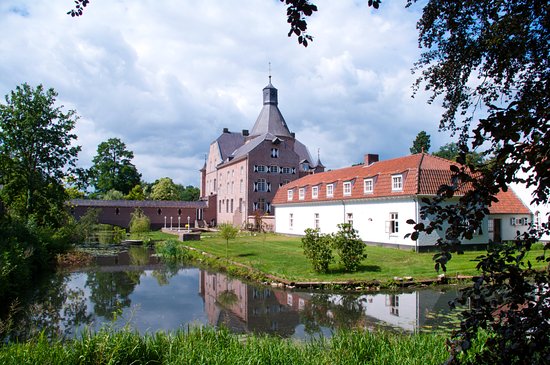 UITVERKOCHT: Winterconcert De Verbinding in kasteel Aldenghoor in Haelen